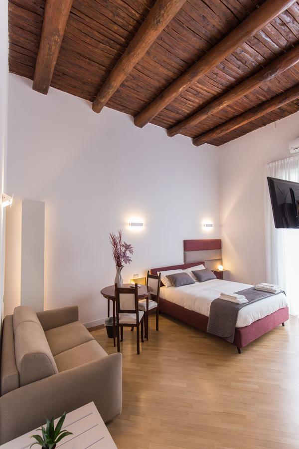 فندق Savoy Riviera نابولي المظهر الخارجي الصورة
